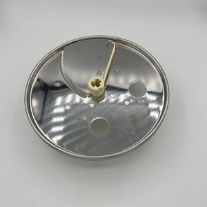 NWOT Cuisinart slicer attachment